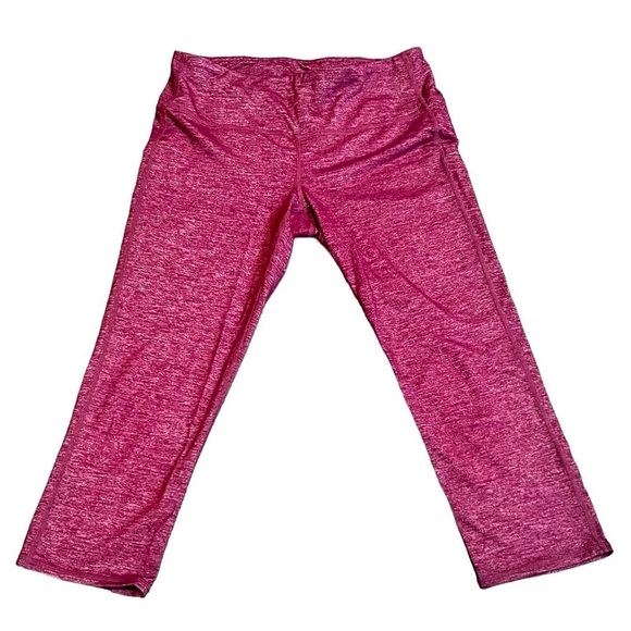 Women’s Athleta Leggings Bundle Size Medium Capri Yoga Pants - Picture 5 of 8